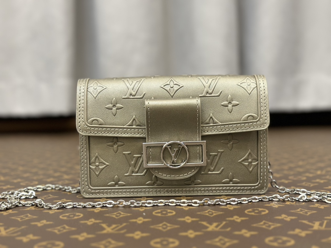 Best Replica Louis Vuitton Dauphine - Colareps