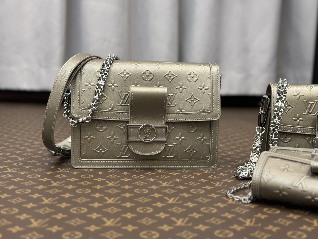 Best Replica Louis Vuitton Dauphine - Colareps