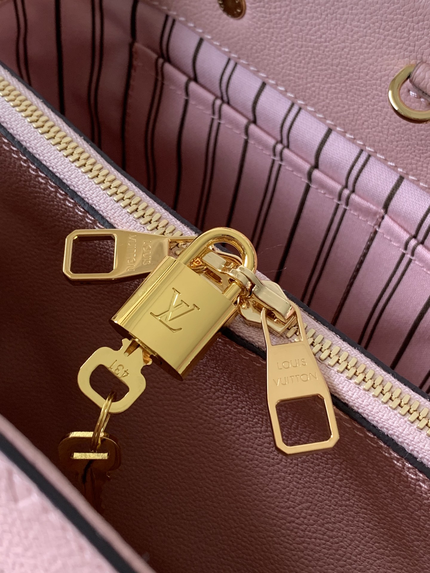 Best Replica Louis Vuitton Monogram Empreinte - Colareps