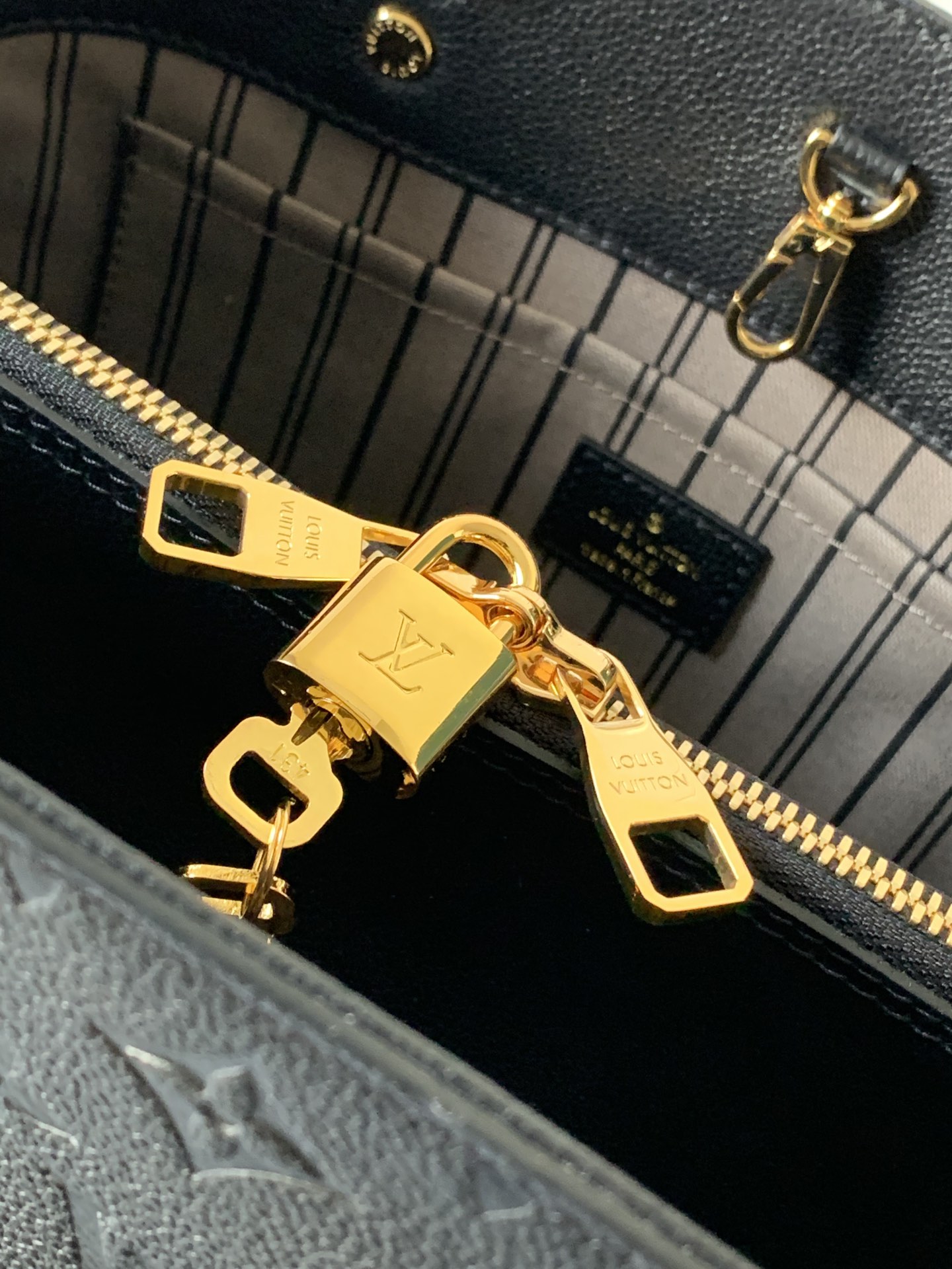 Best Replica Louis Vuitton Monogram Empreinte - Colareps