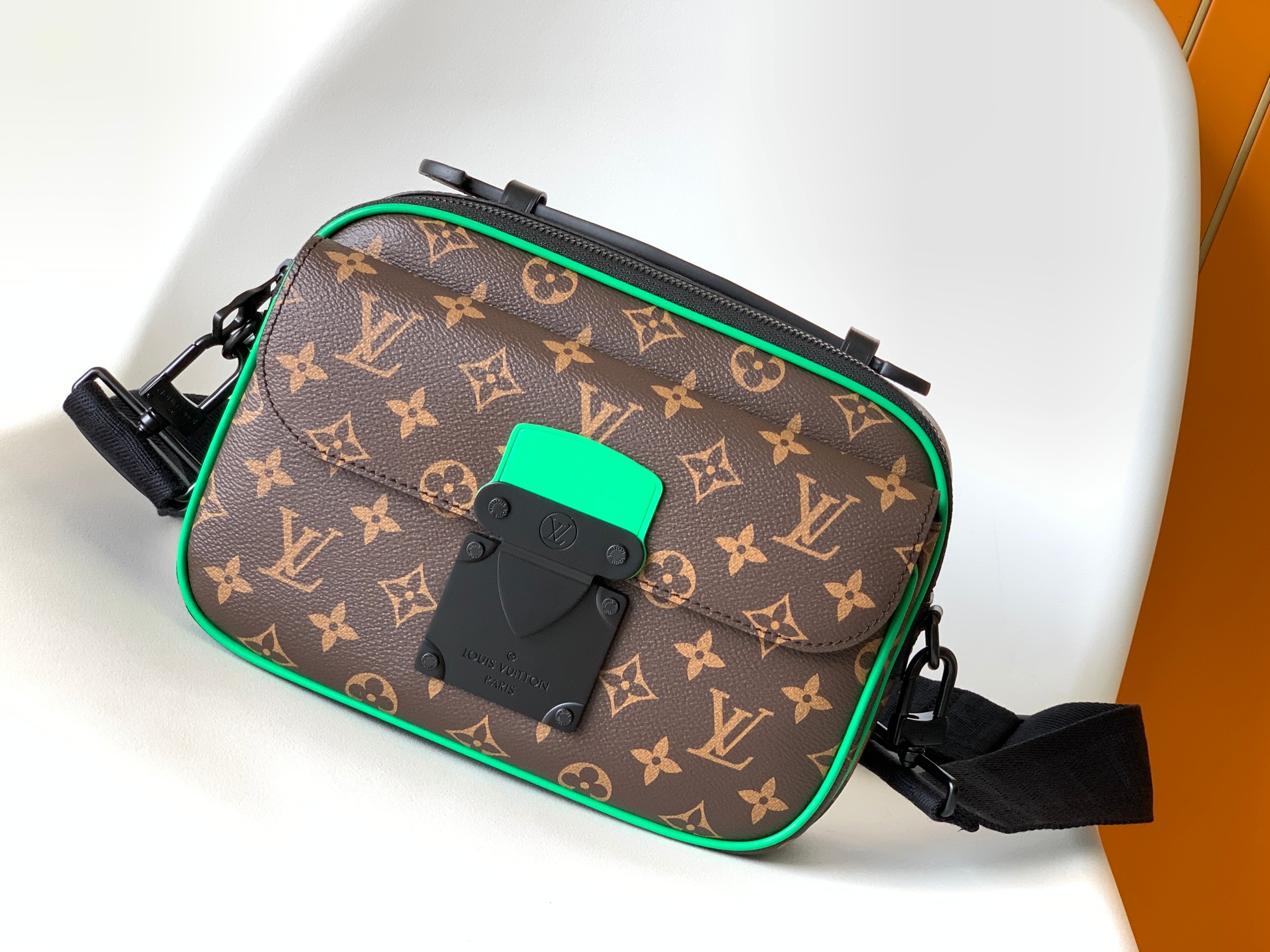 Best Replica Louis Vuitton lock - Colareps