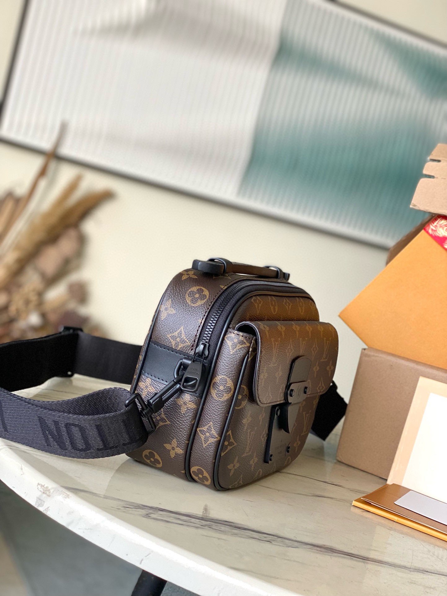 Best Replica Louis Vuitton lock - Colareps