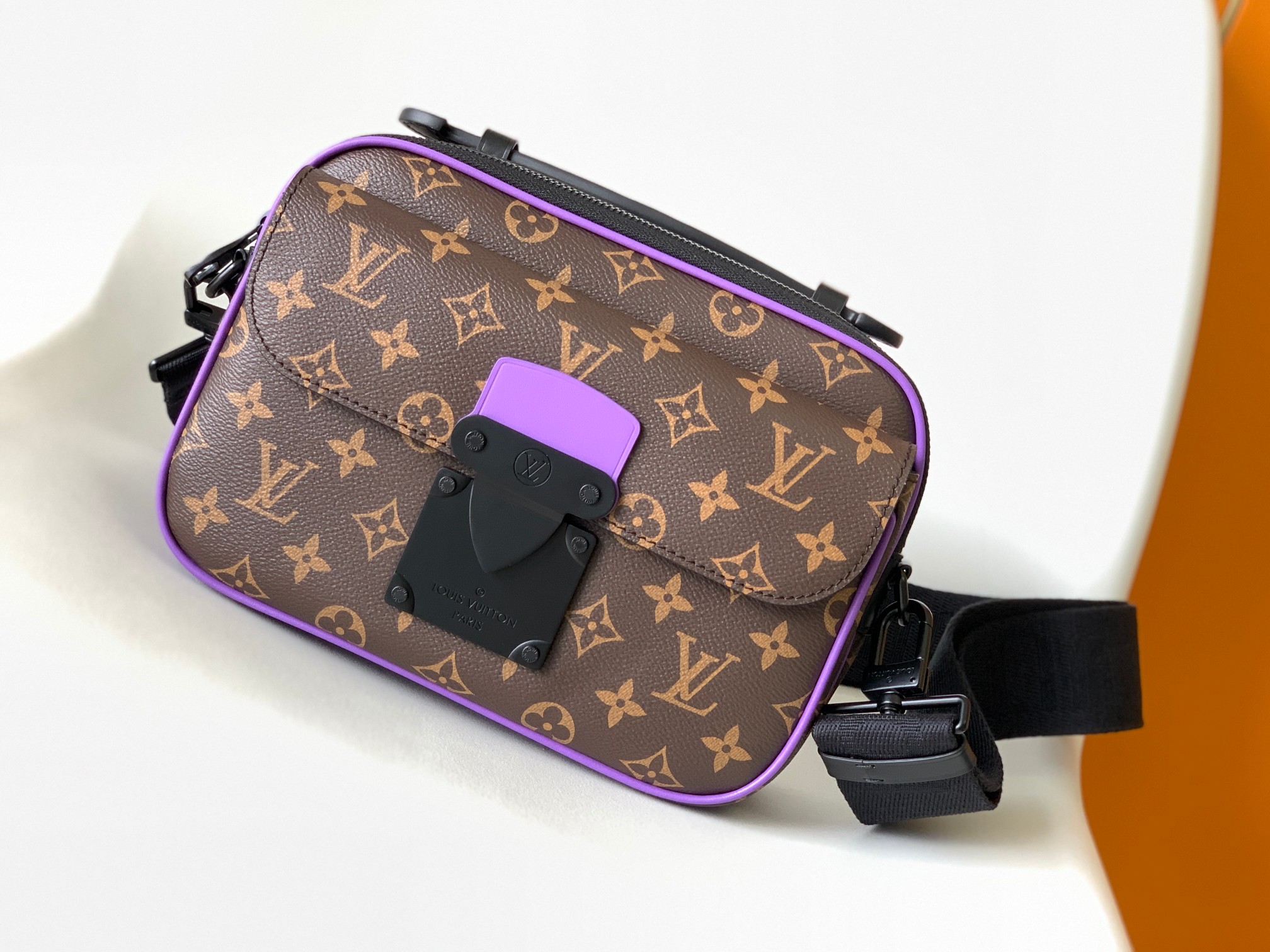 Best Replica Louis Vuitton lock - Colareps