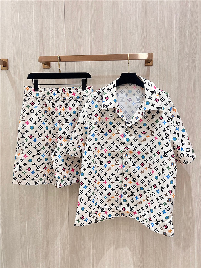 Best Replica 2024SS LV ShirtShorts Top Version - Colareps