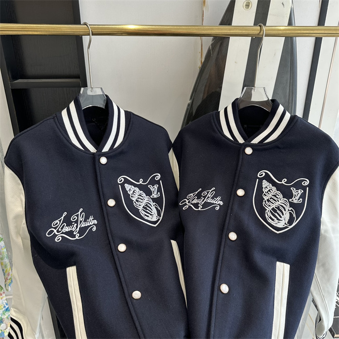 Best Replica 2024fw LV Real Leather Jacket Top Version - Colareps