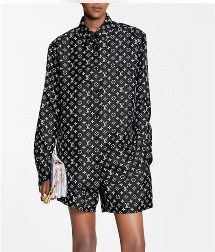 Best Replica 2023fw LV Silk Shirt Shorts Top Version - Colareps