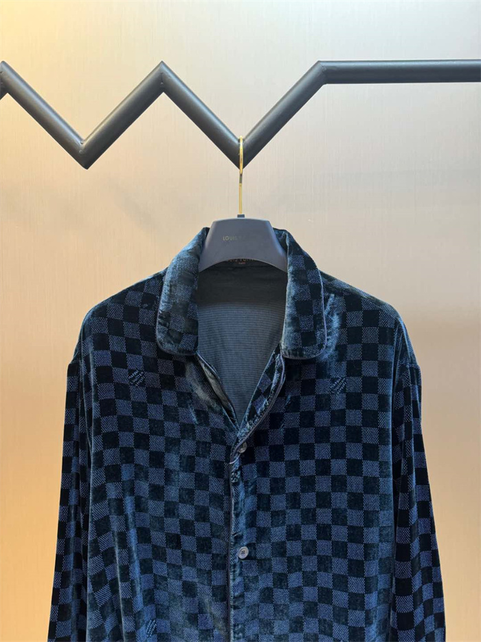Best Replica 2025SS LV Shirt Top Version - Colareps