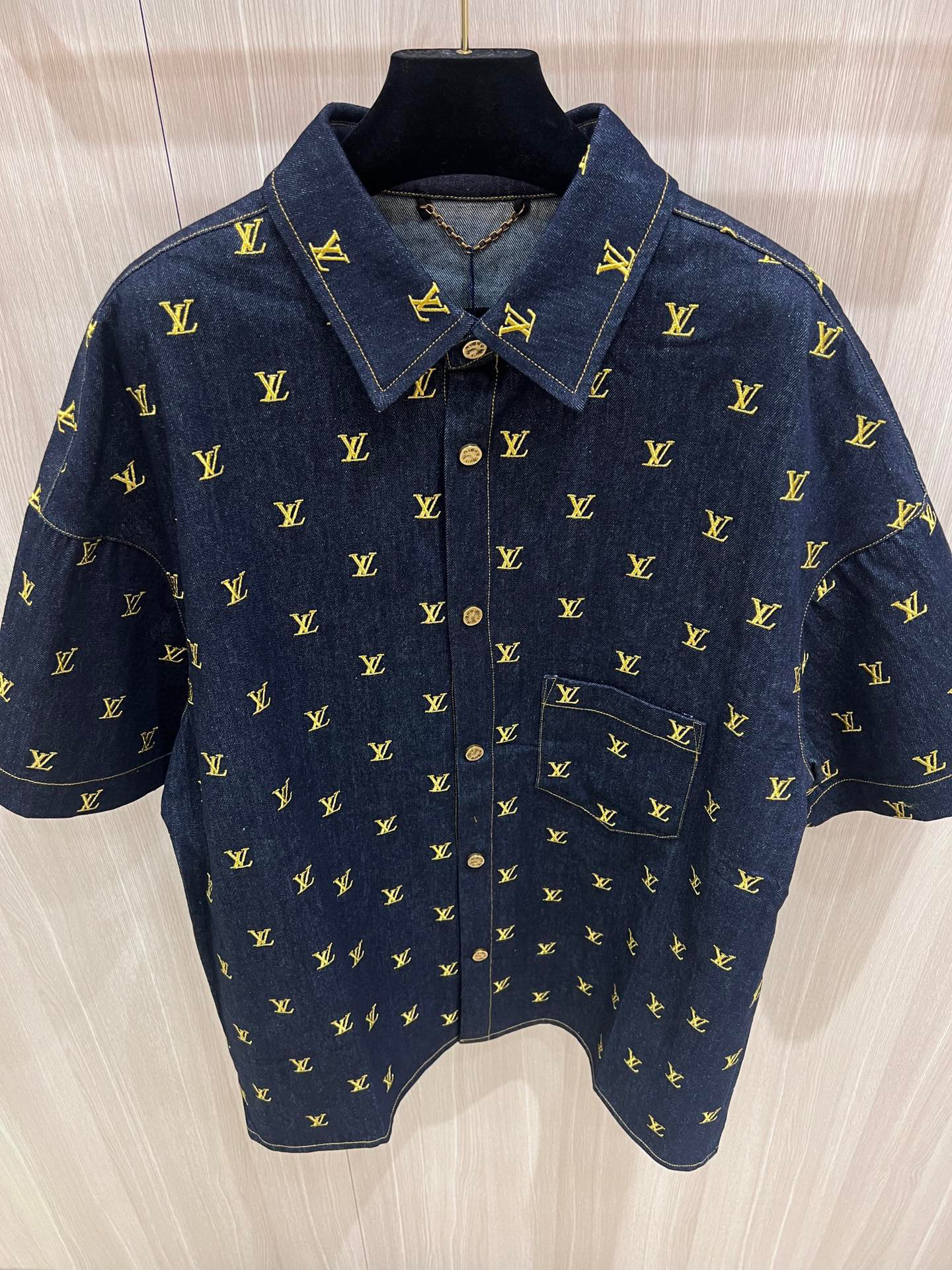 Best Replica 2024SS LV Shirt Top Version - Colareps