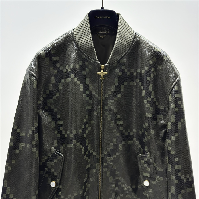 Best Replica 2024fw LV Real Leather Jacket Top Version - Colareps