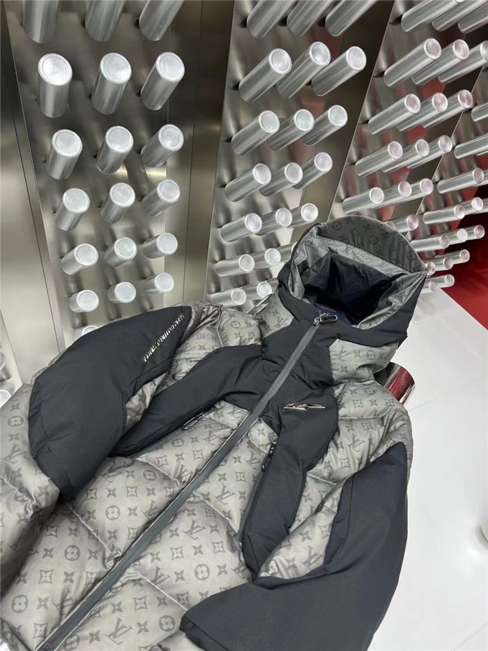 Best Replica 2023SS LV Down Jacket Top Version - Colareps