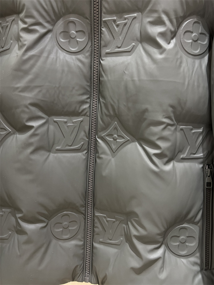 Best Replica 2024fw LV Down Jacket Top Version - Colareps
