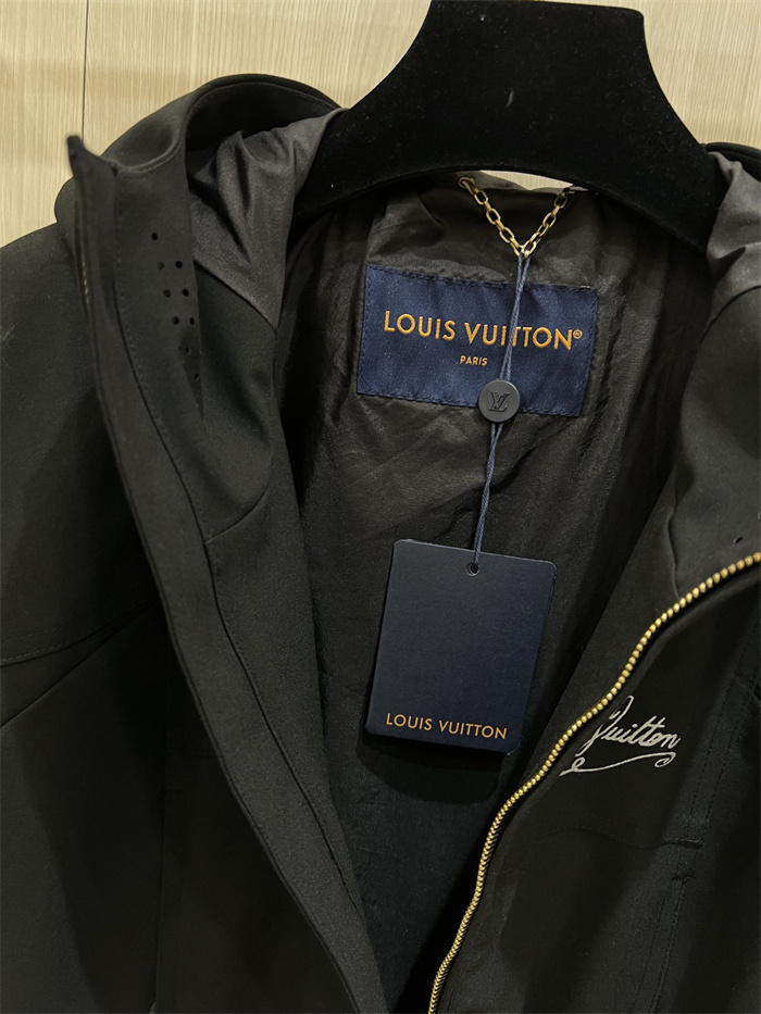 Best Replica 2024fw LV Jacket Top Version - Colareps