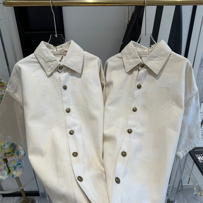 Best Replica 2024SS LV T Shirt Jacket Top Version - Colareps