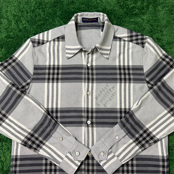 Best Replica 2024fw LV Shirt Top Version - Colareps