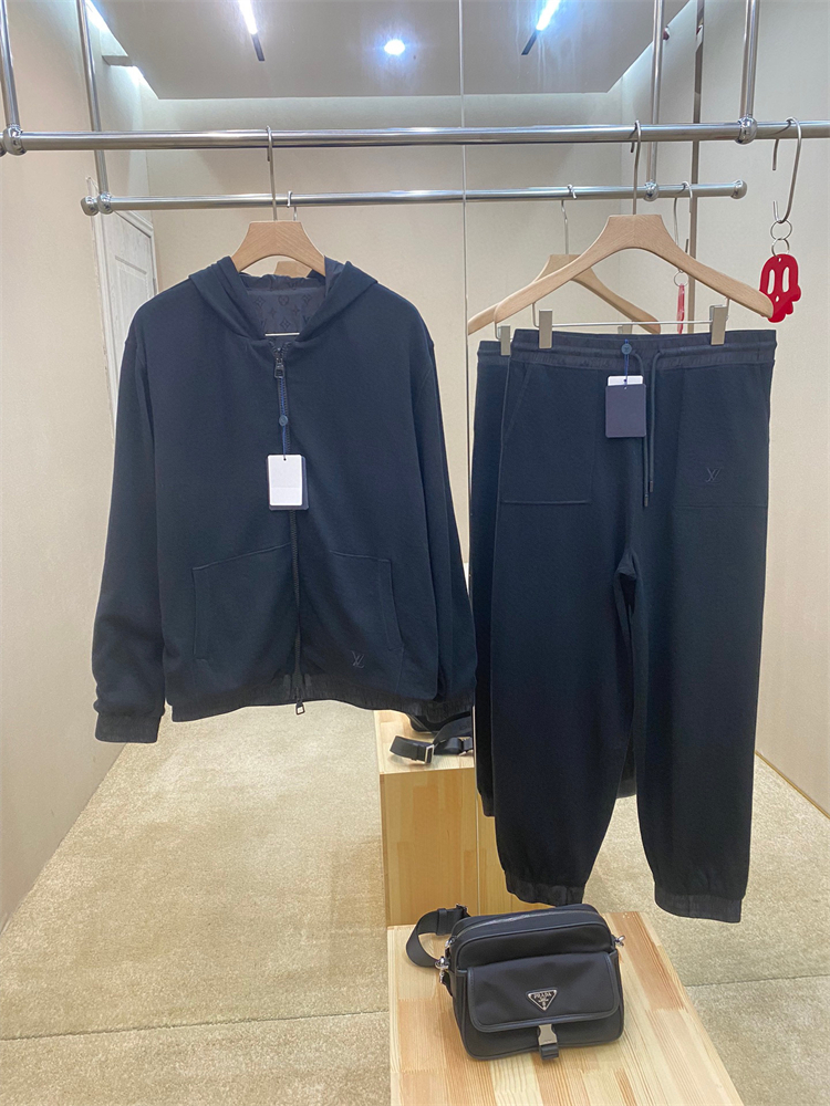 Best Replica 2024SS LV JacketPants Top Version - Colareps