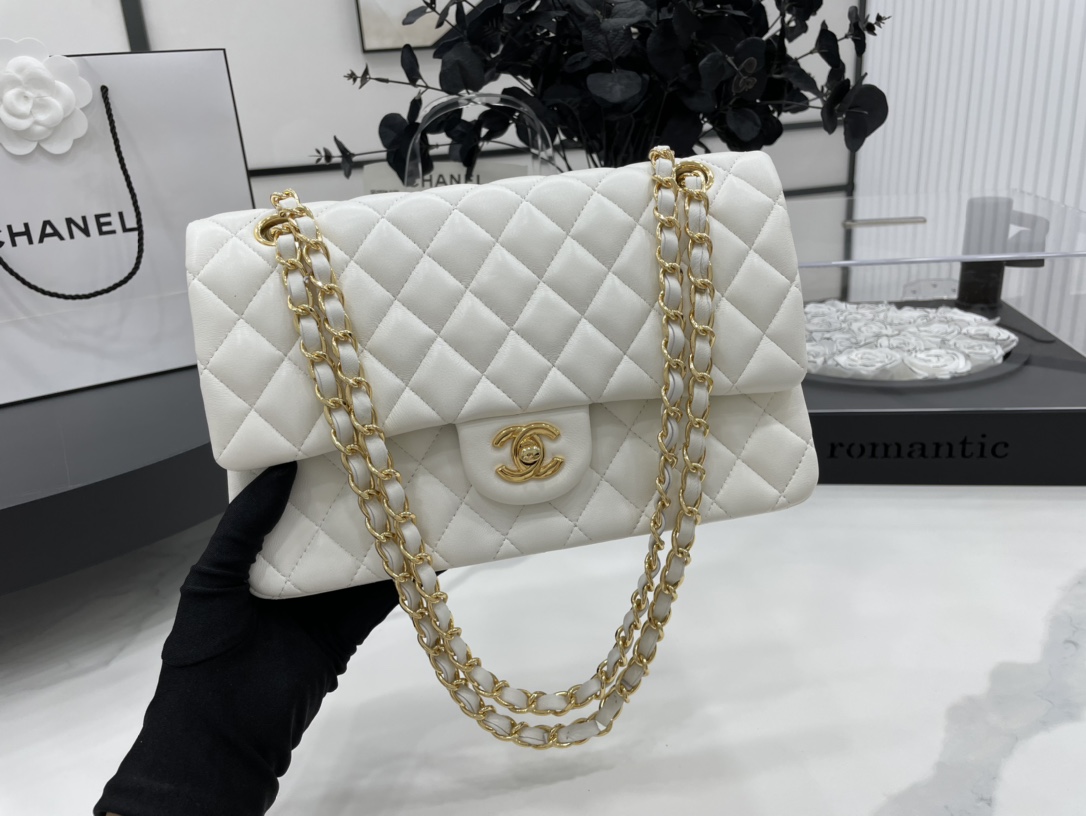 Best Replica Chanel CF Classic Flap 2.55 Replica – The Epitome of Feminine Elegance - Colareps