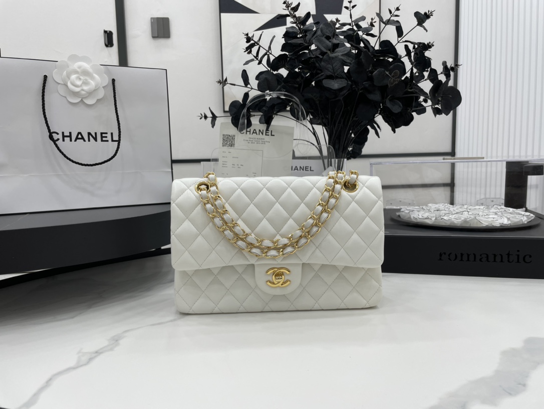 Best Replica Chanel CF Classic Flap 2.55 Replica – The Epitome of Feminine Elegance - Colareps