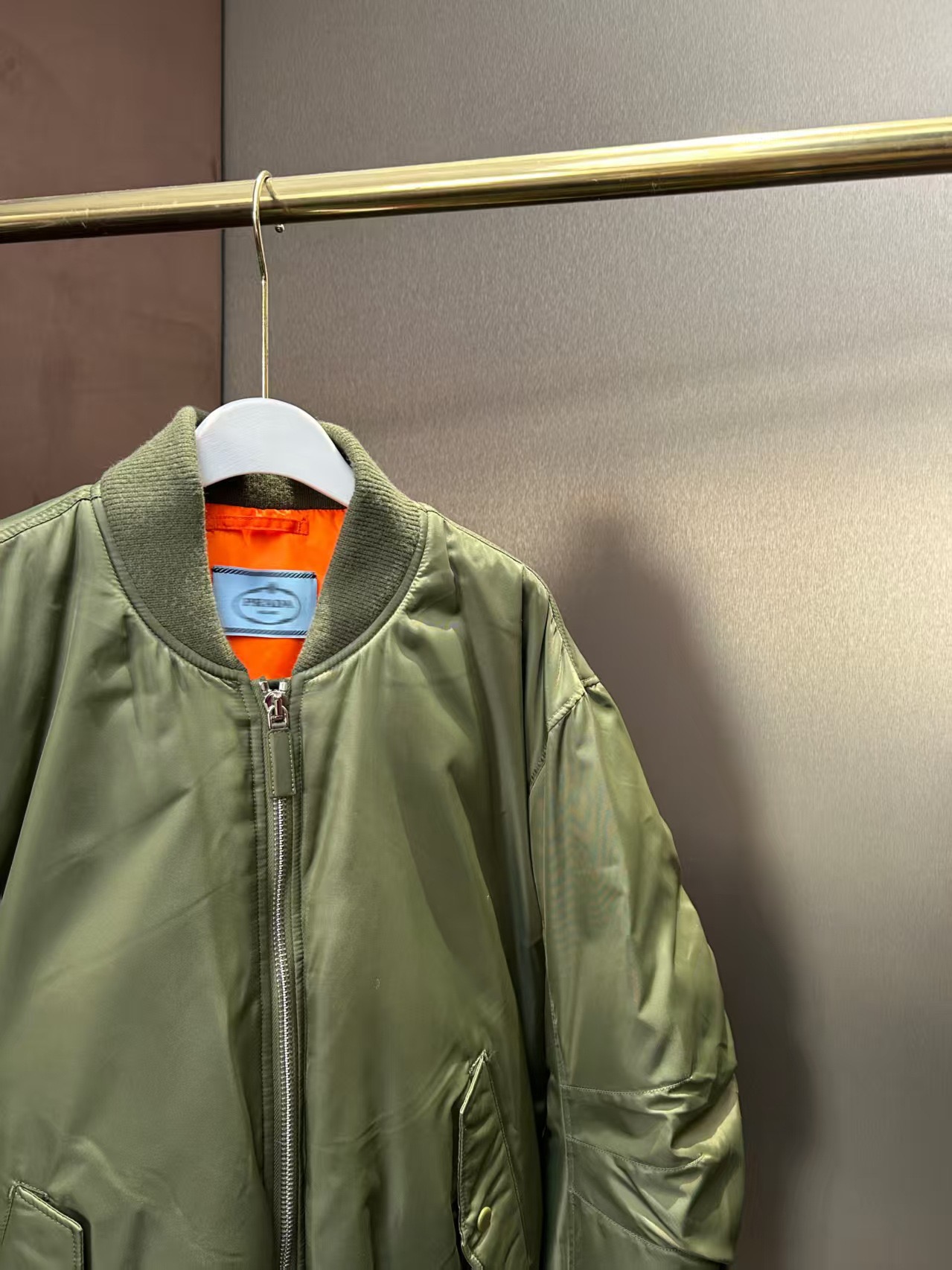 Best Replica Prada 23FW Re-Nylon Down Bomber Jacket – High-End 1:1 Replica - Colareps