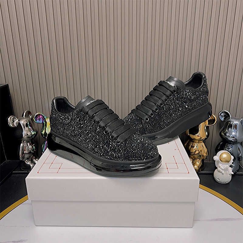 Best Replica Alexander McQueen-Inspired Sparkle Platform Sneakers: Shine in Every Step Reps - Colareps