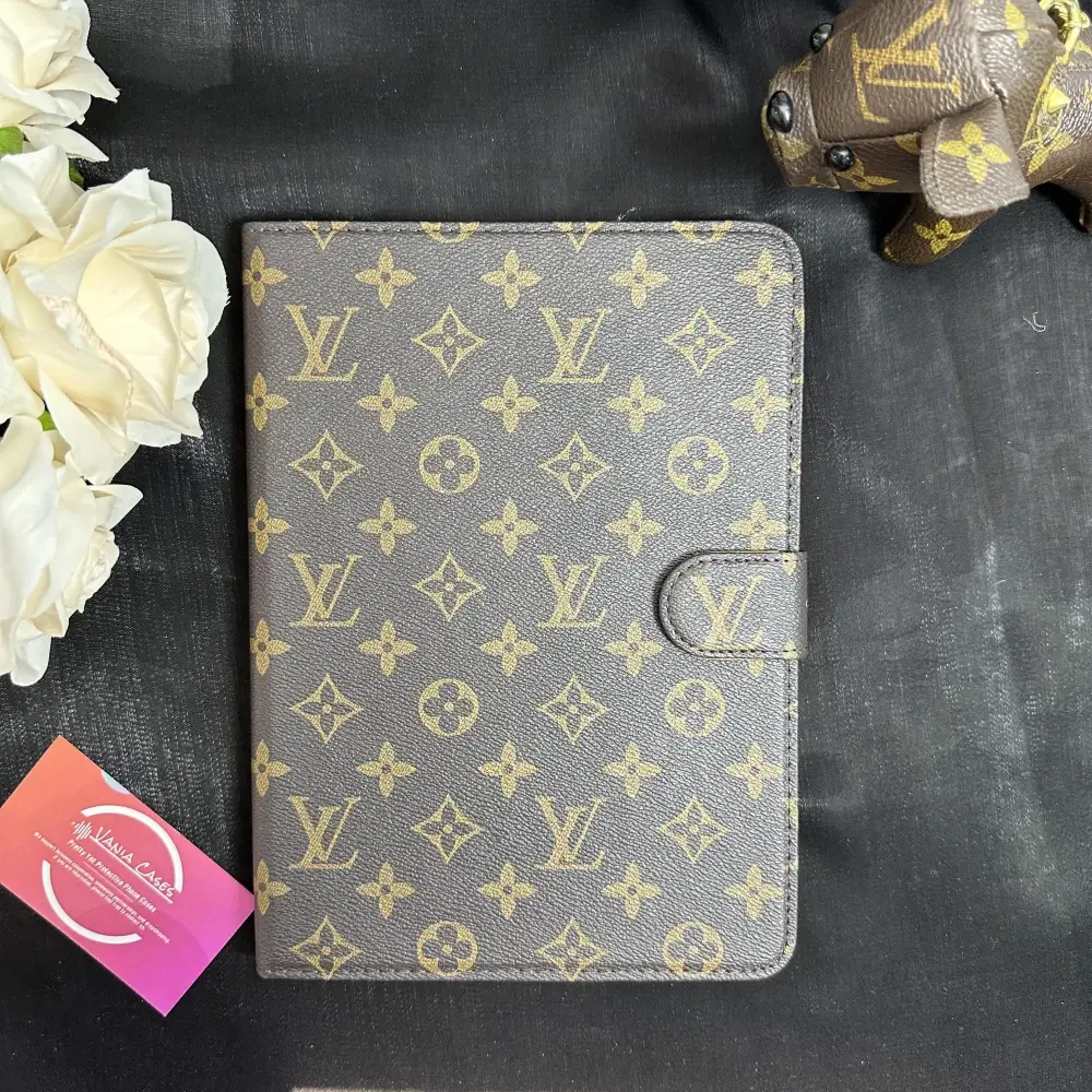 Cute Fancy iPad Case (Brown Big Love) - Vania Cases