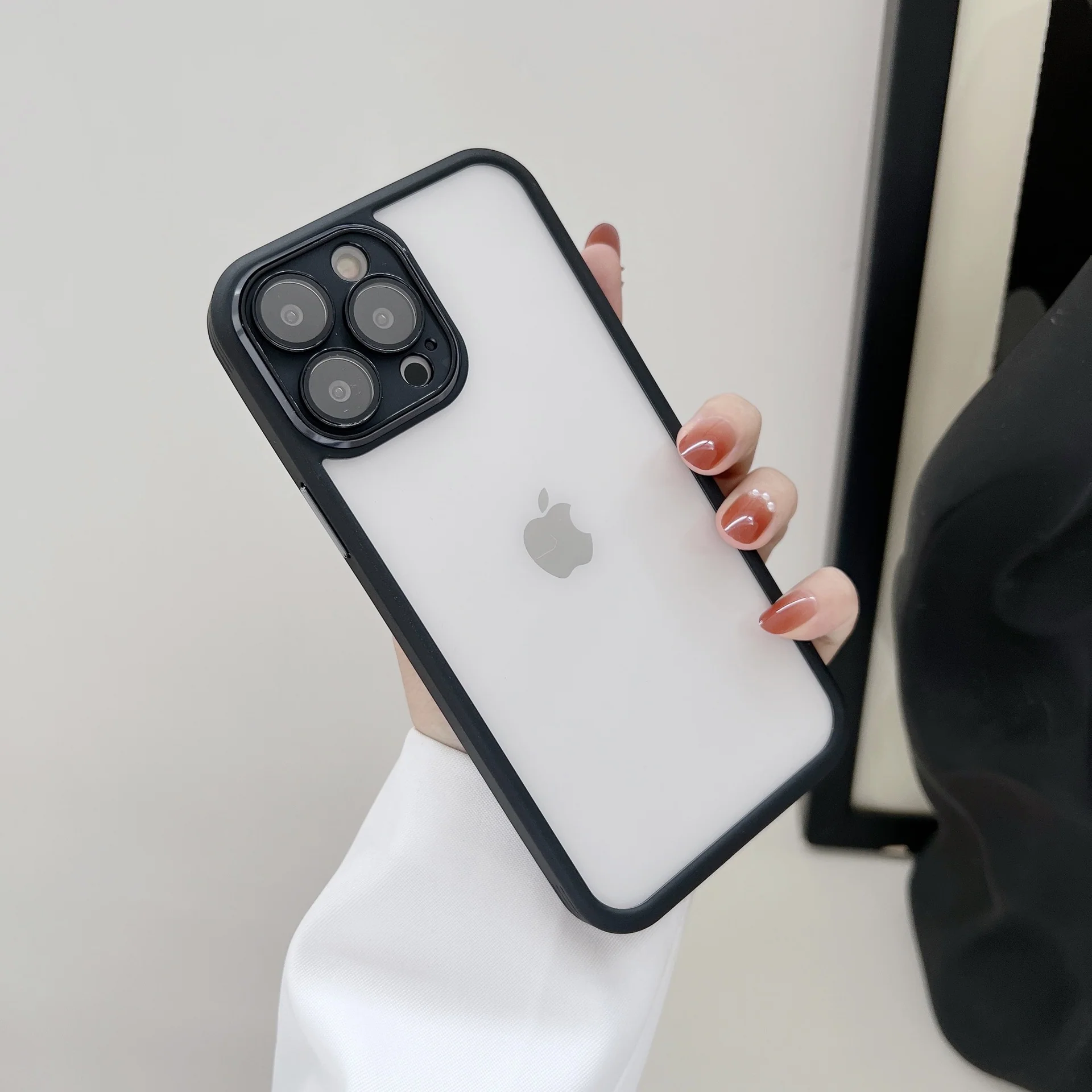 VaniaCases - Luxury Phone Case Store