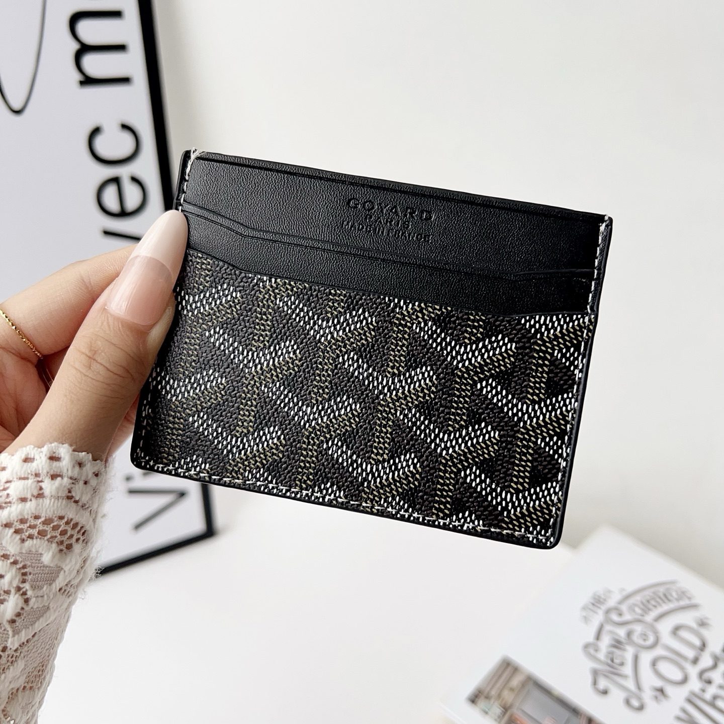 GO Textured Leather Vibrant Colors Card Holder - Vania Cases