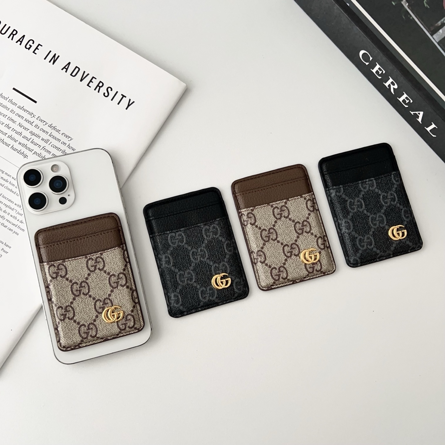 GG Textured Leather Classic Pattern MagSafe Cardholder - Vania Cases