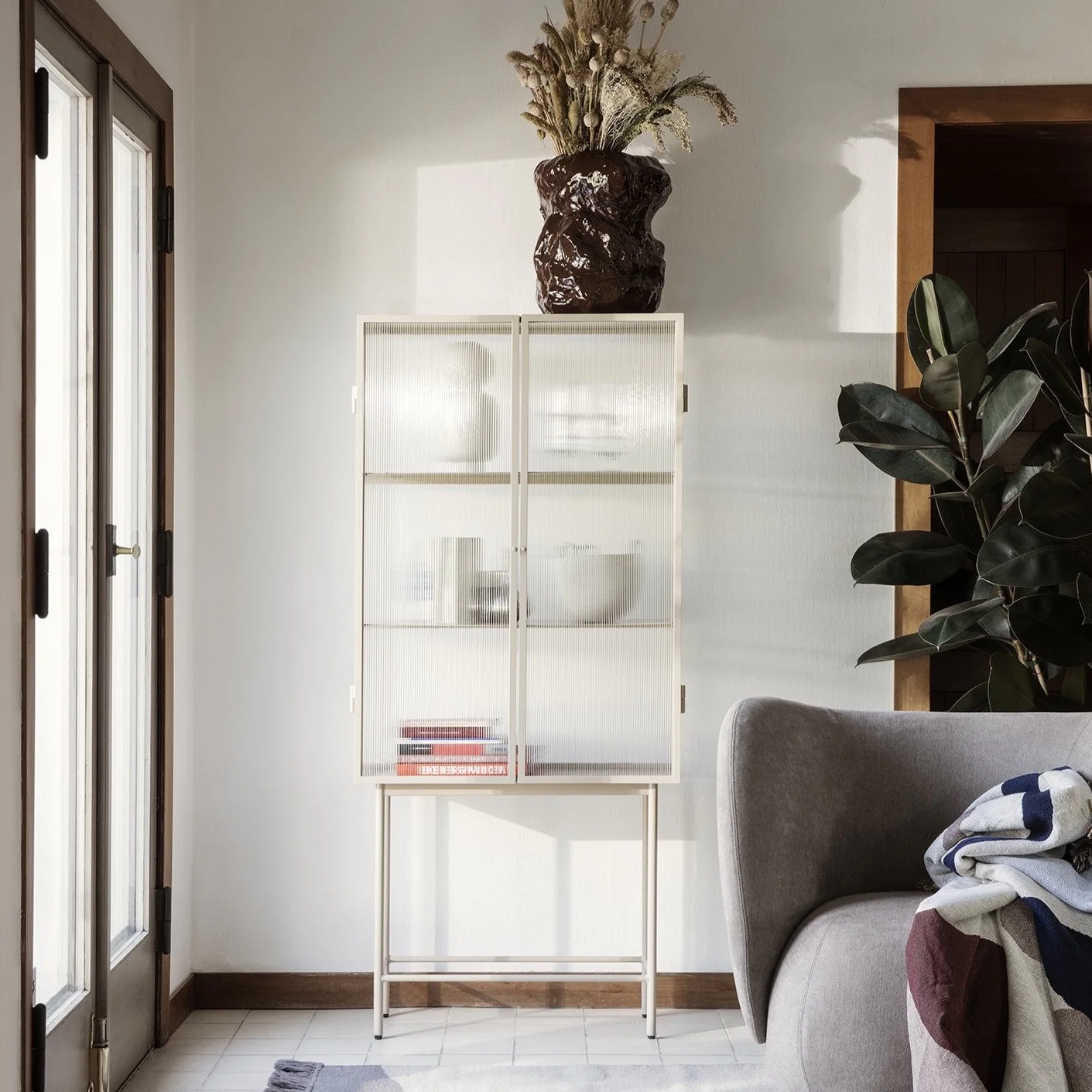 Ferm Living | Haze Vitrine - Reeded Glass - Cashmere