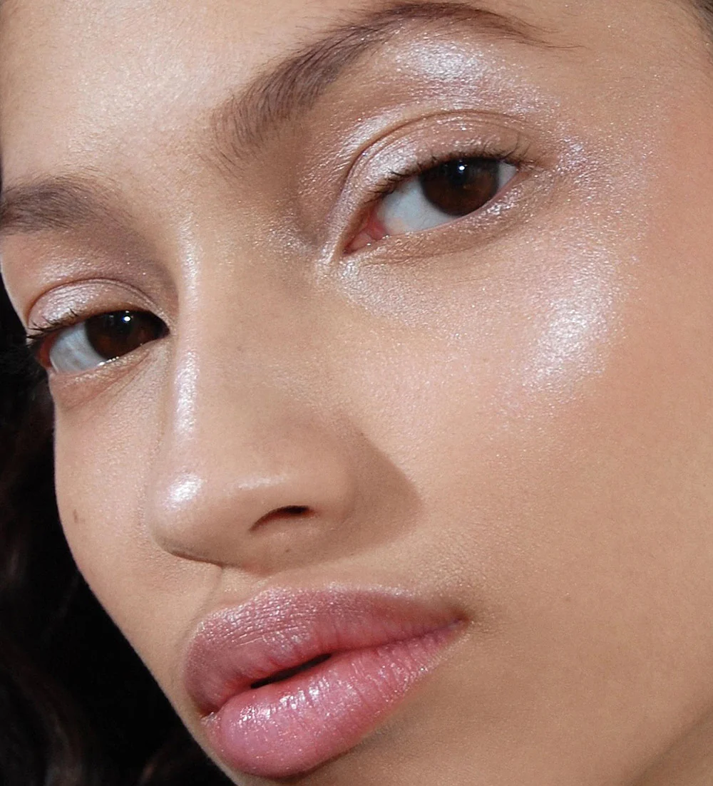 Pretty Shiny Cream Highlighter