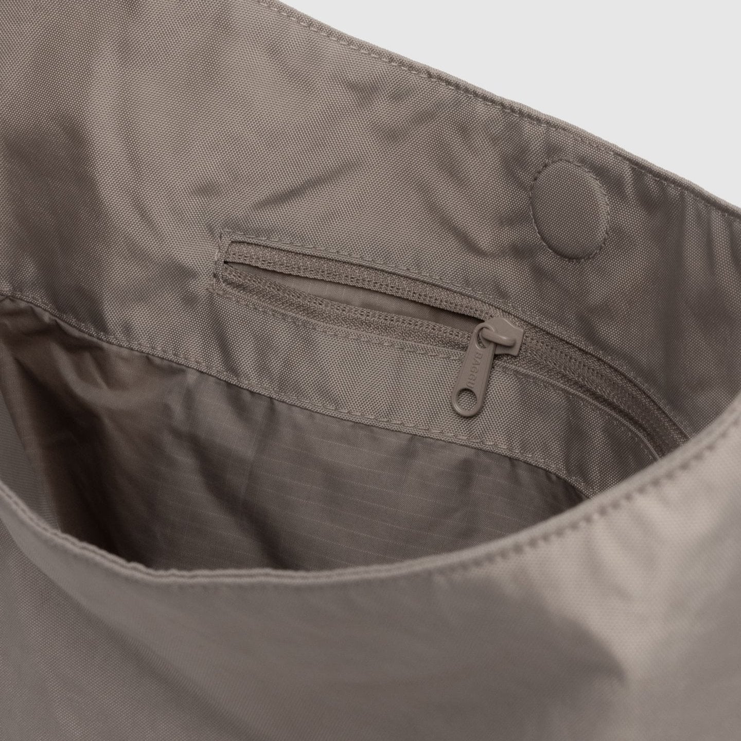 Baggu | Large Nylon Sling Bag - Dove