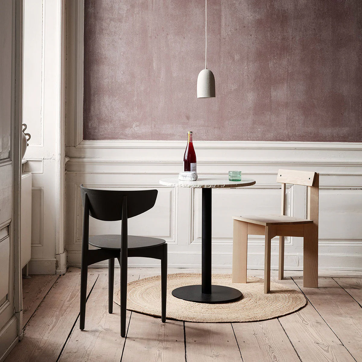 ferm LIVING | Mineral Small Table - Bianco Curia