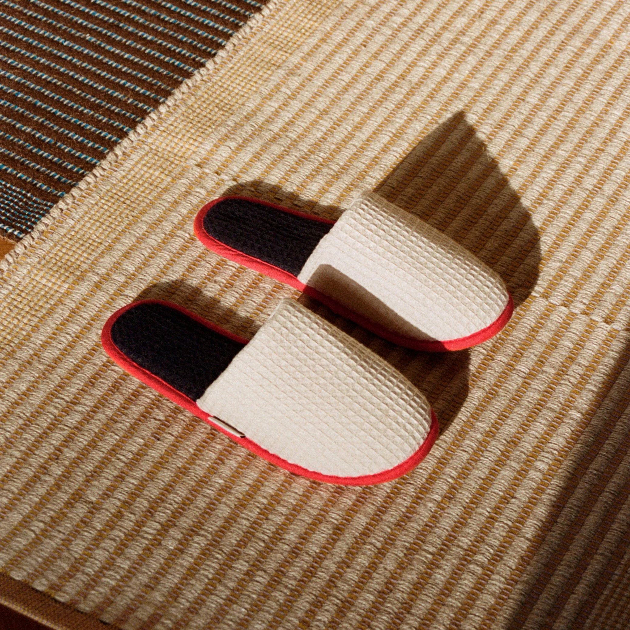 HAY | Waffle Slippers - Cream Multi