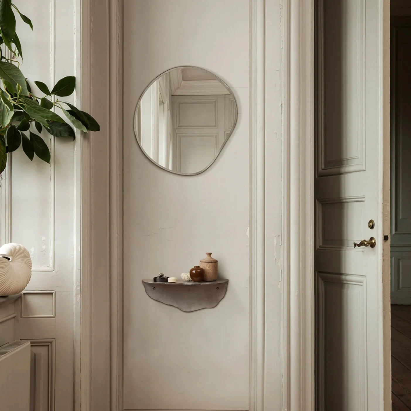 ferm LIVING | Pond Mirror - Small - Dark Chrome