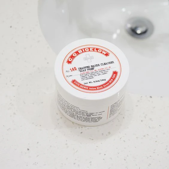 Chapped Hands Soap-Free Cleanser No. 140