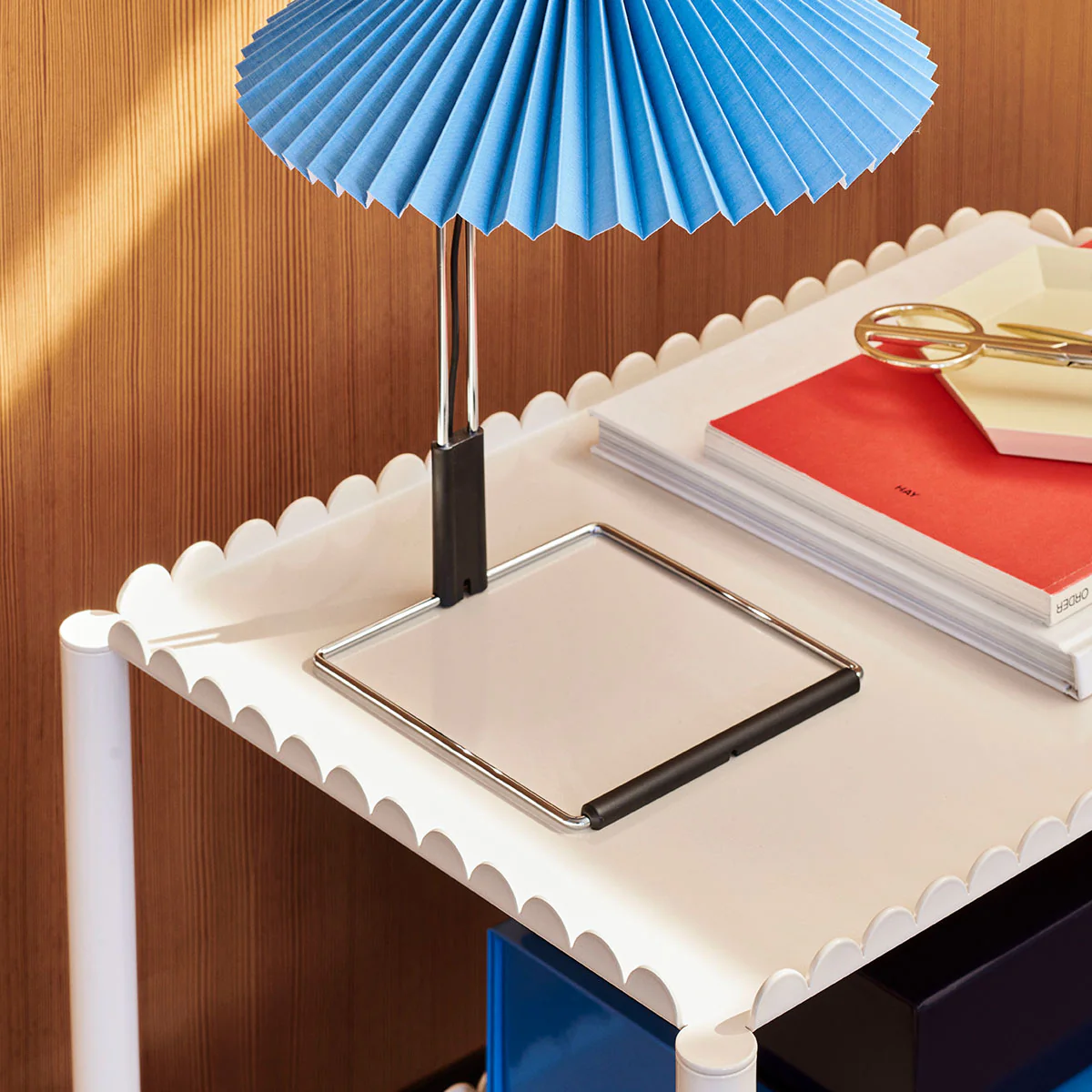 HAY | Arcs Trolly - High - Eggshell