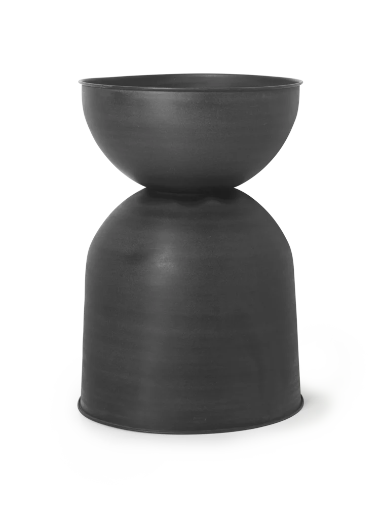 ferm LIVING | Hourglass Pots - Various Sizes - Black / Dark Grey