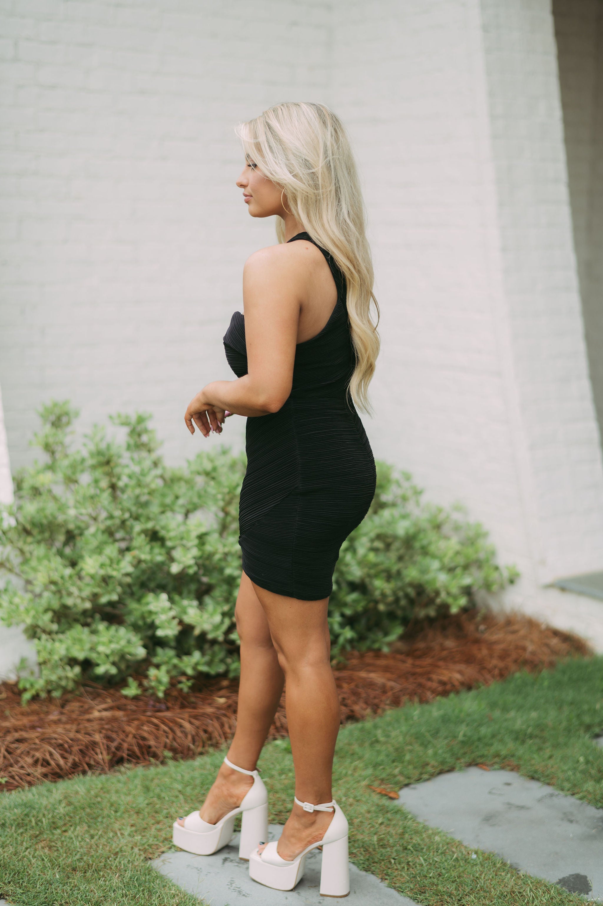 One Shoulder Texture DressBlack// PETITE
