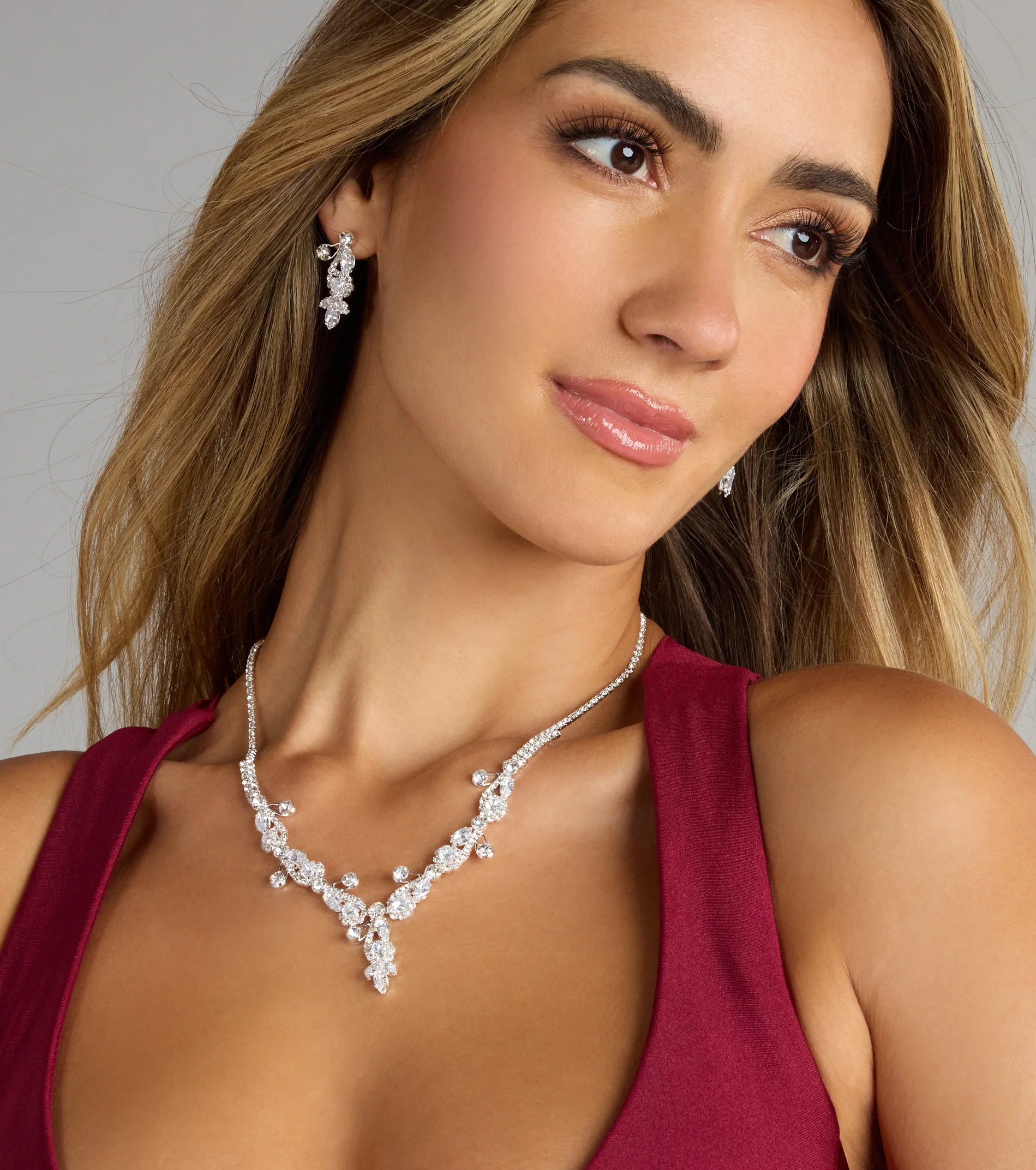 Statement Glow Rhinestone Necklace And Earrings Set