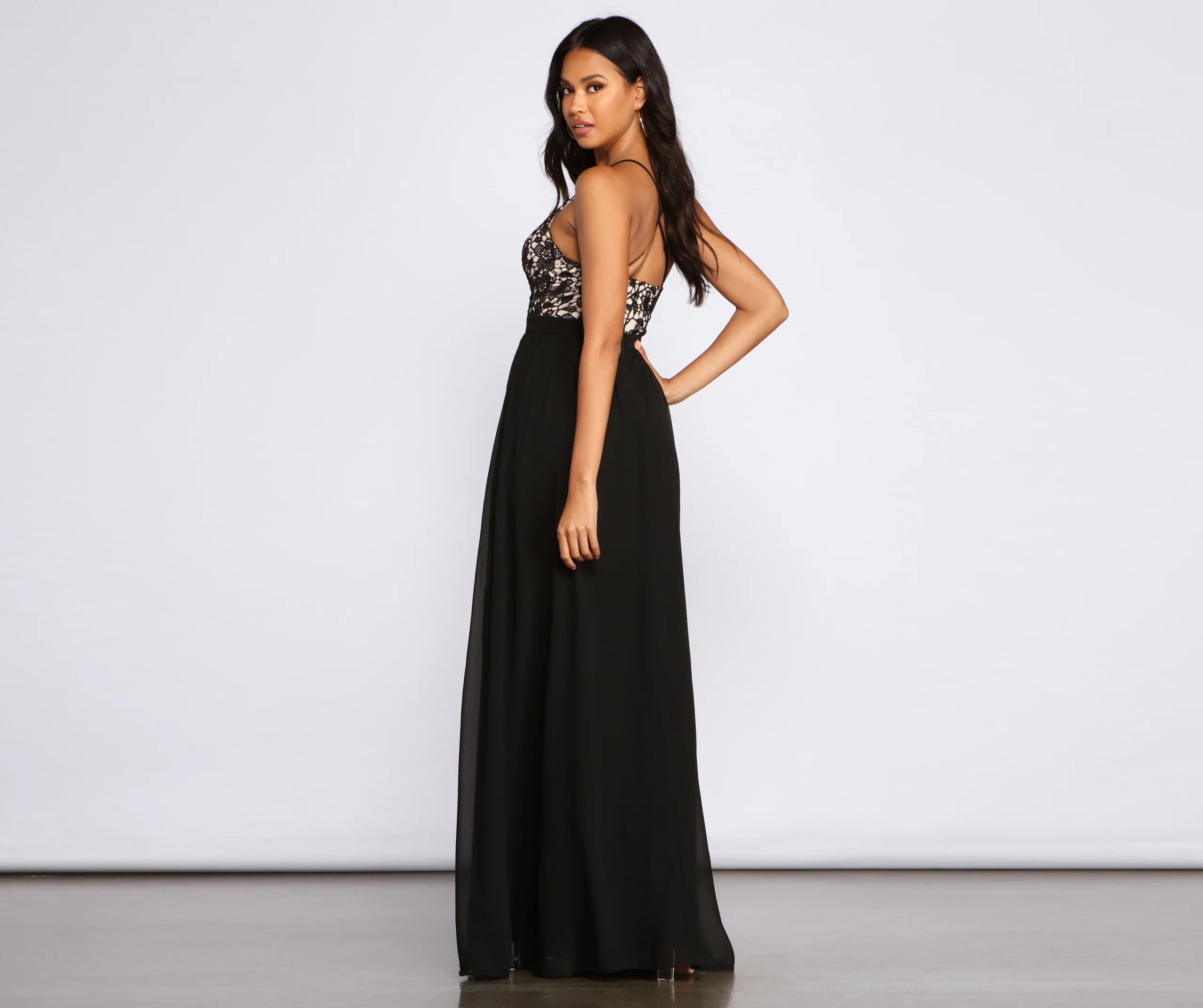 Sapphire Formal Scalloped Lace Dress