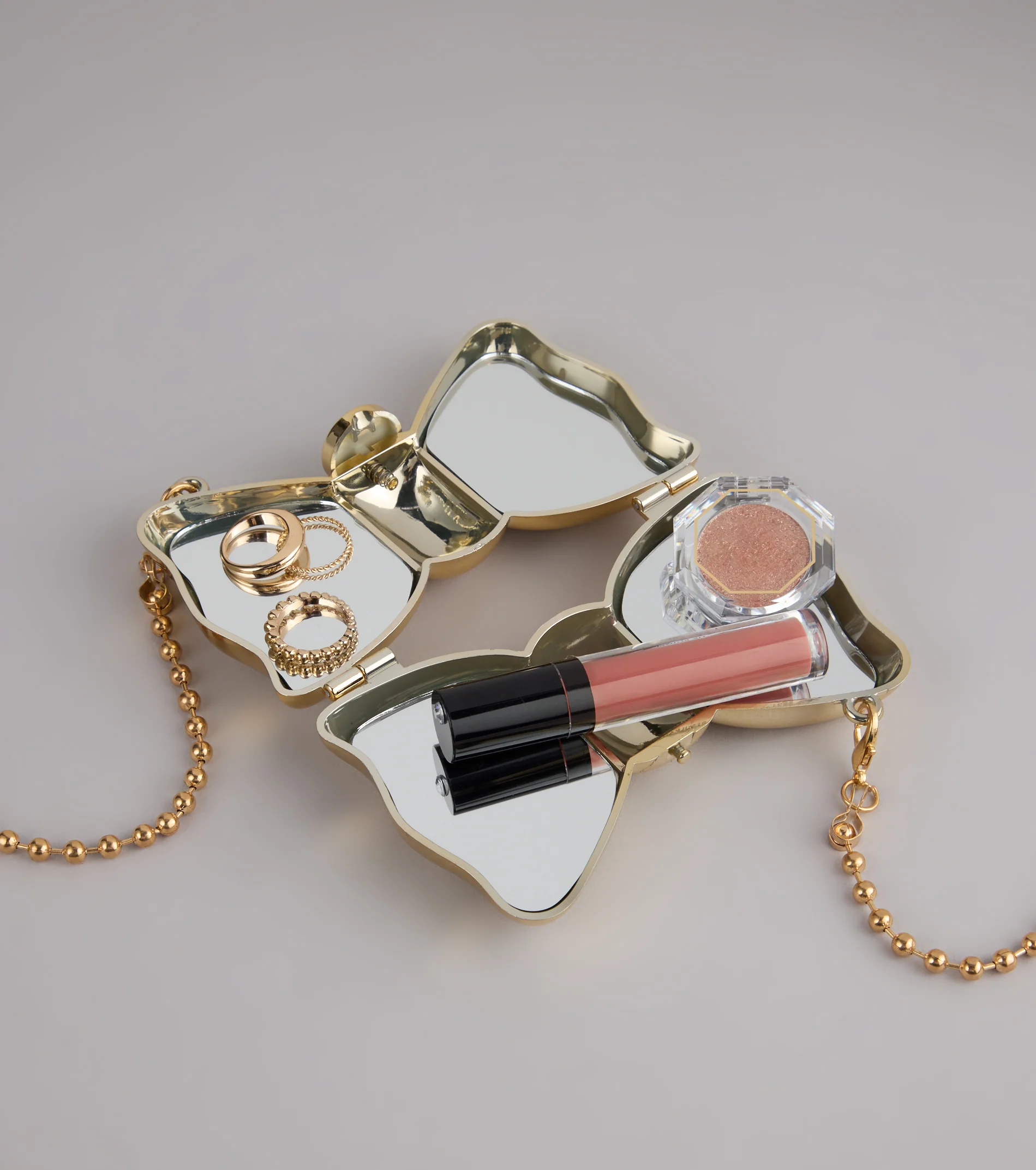 Sweet But Chic Mini Bow Clutch
