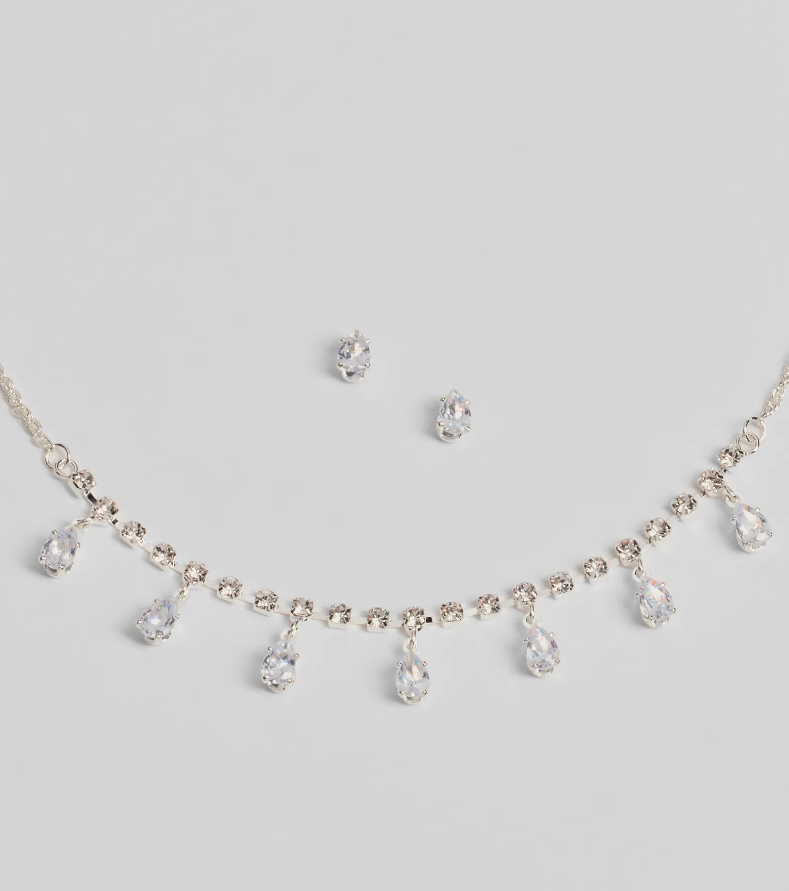 Luxe Dainty Cubic Zirconia Necklace And Stud Earrings Set