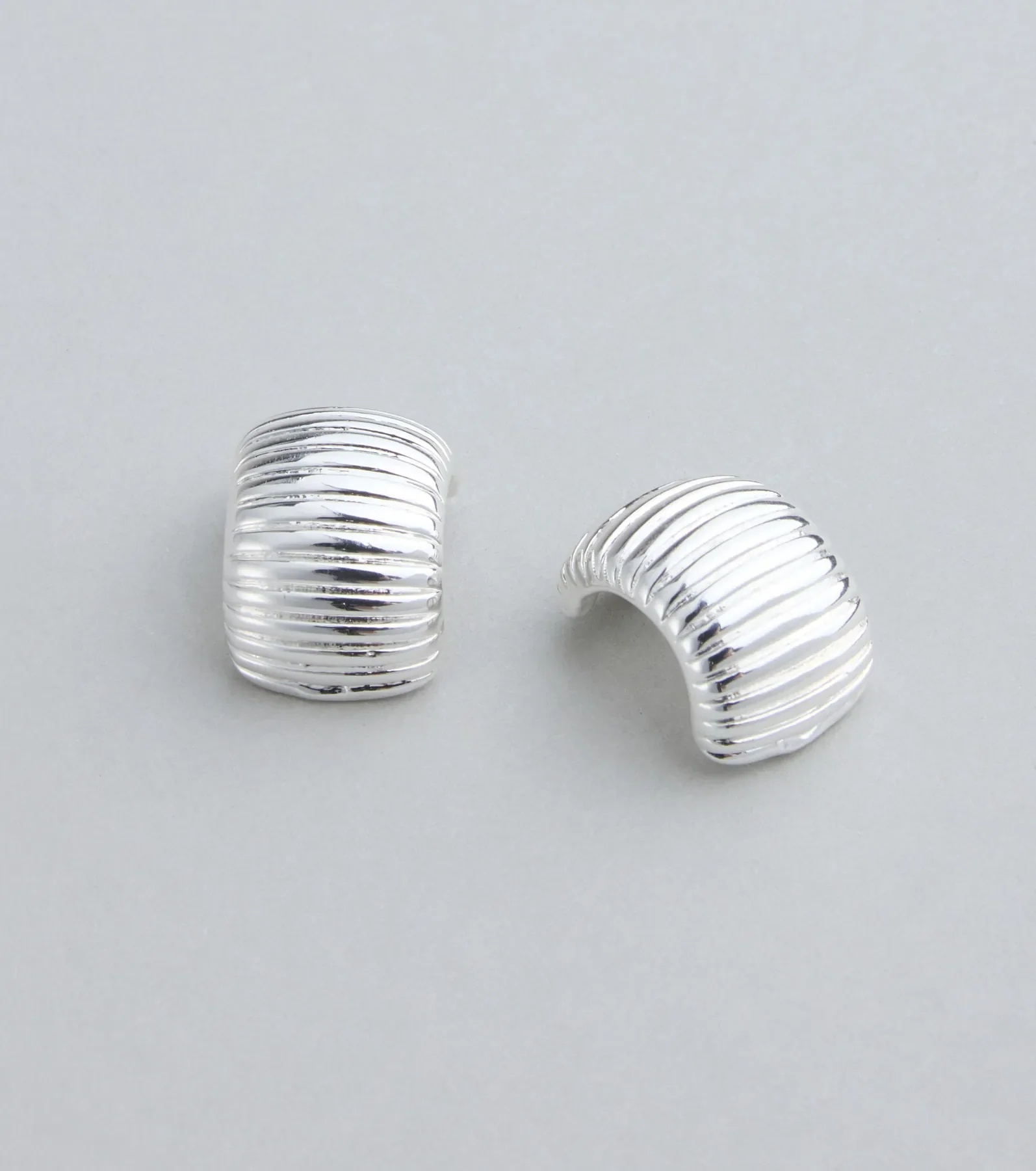 Chic And Trendy Curved Earrings