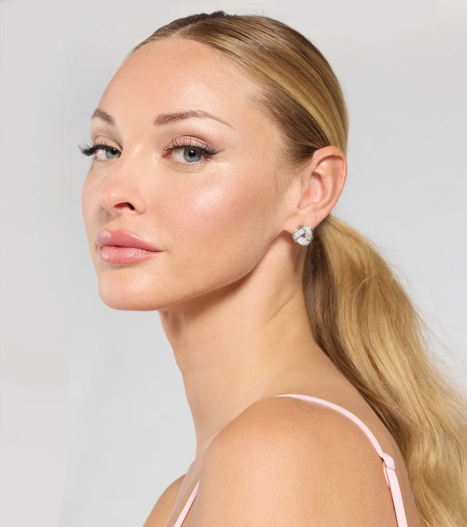 Lovers' Knot Rhinestone Stud Earrings