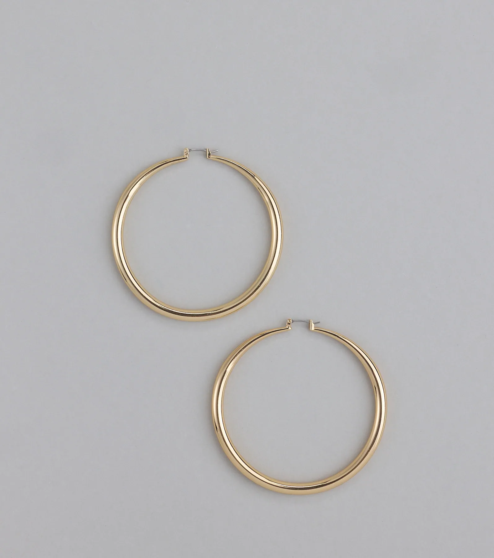 Sleek Glam Large Hollow Hoop Earrings