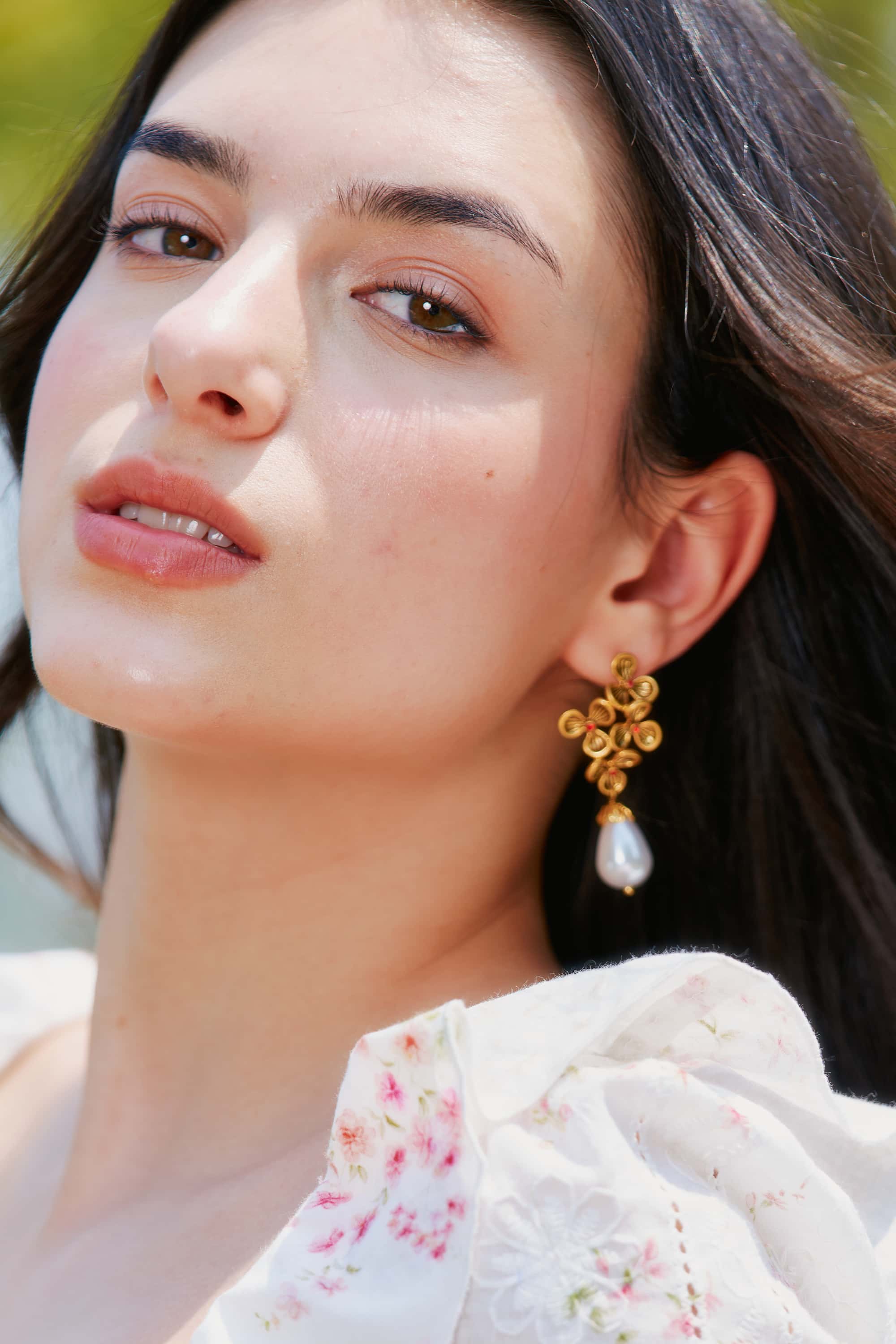 Vintage Floral Pearl Earrings