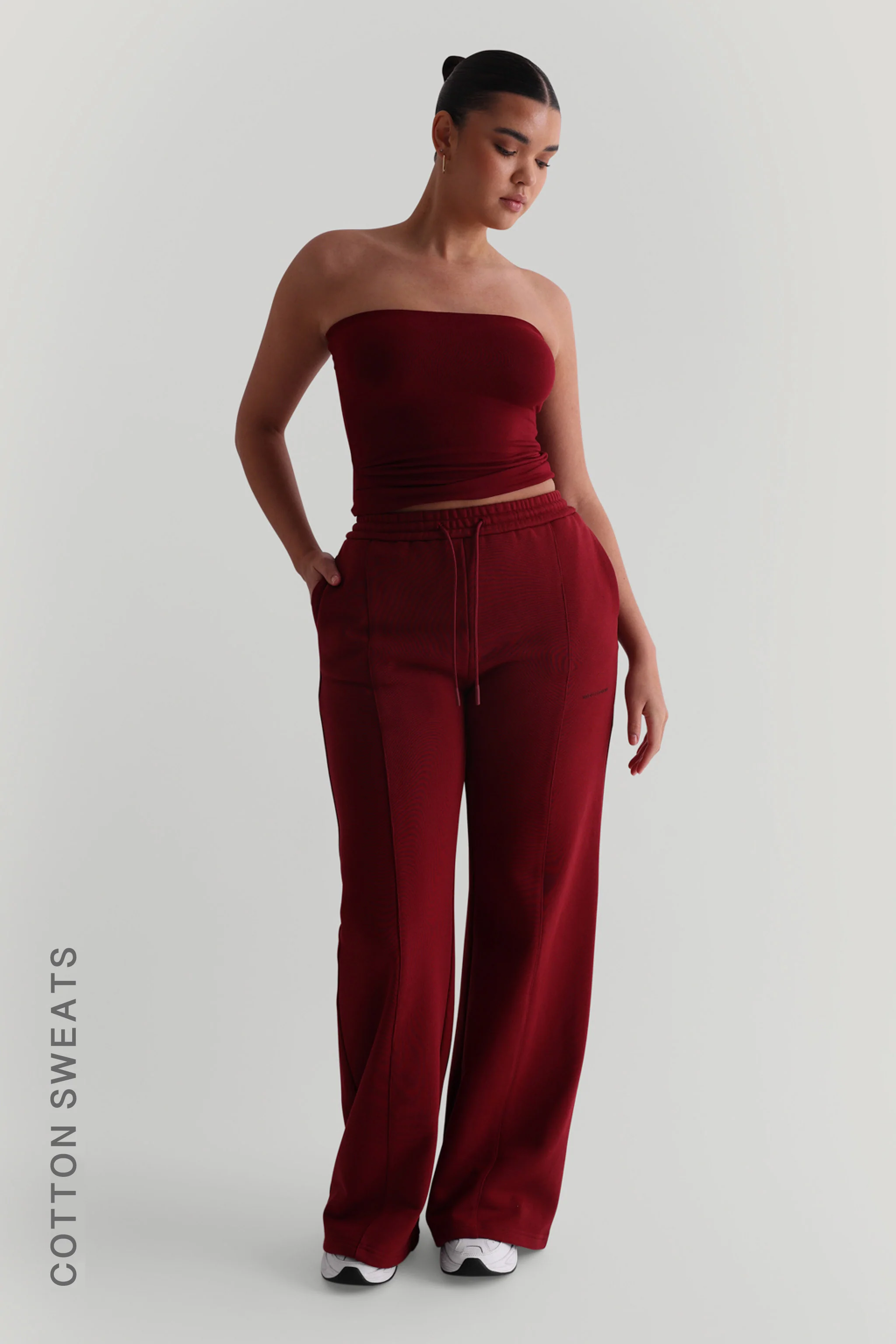 Structured Wide Leg Sweatpants - Wine