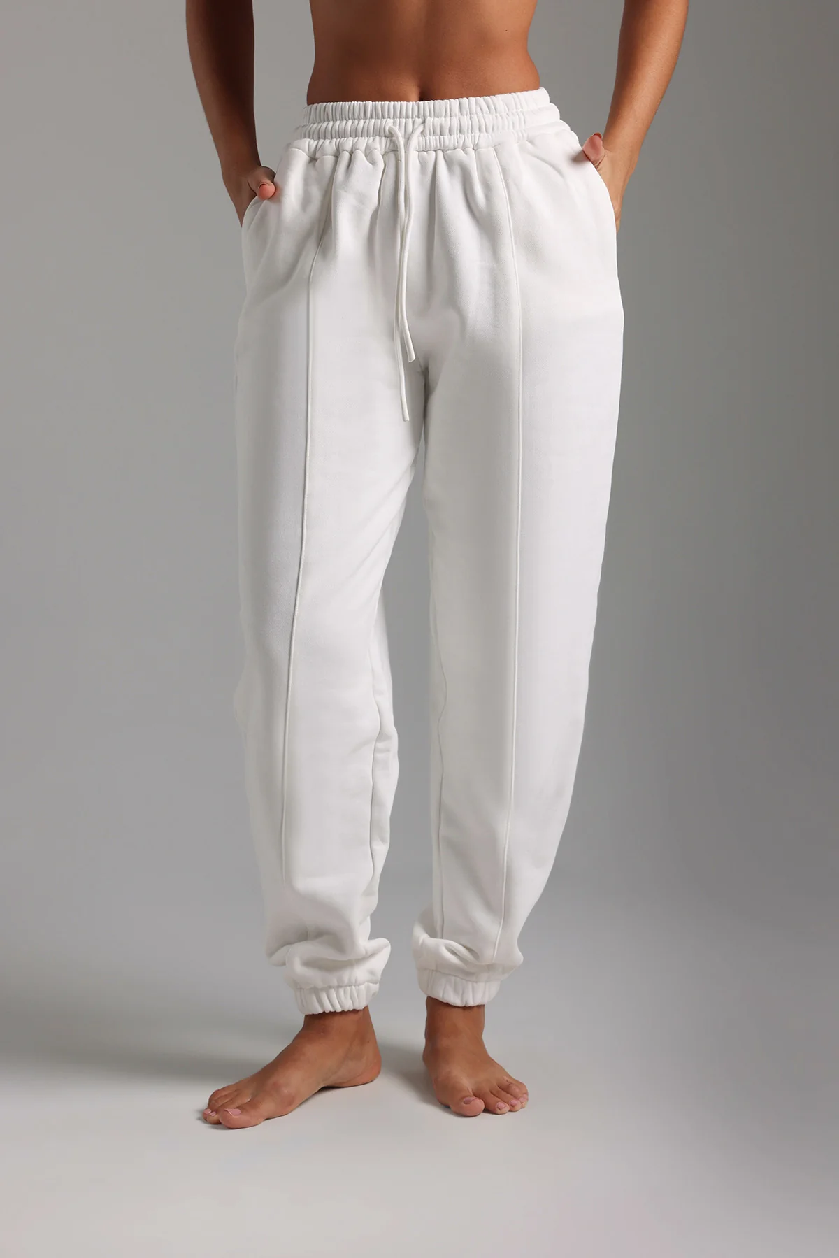Jogger Fit Custom-Patch Sweatpants - White
