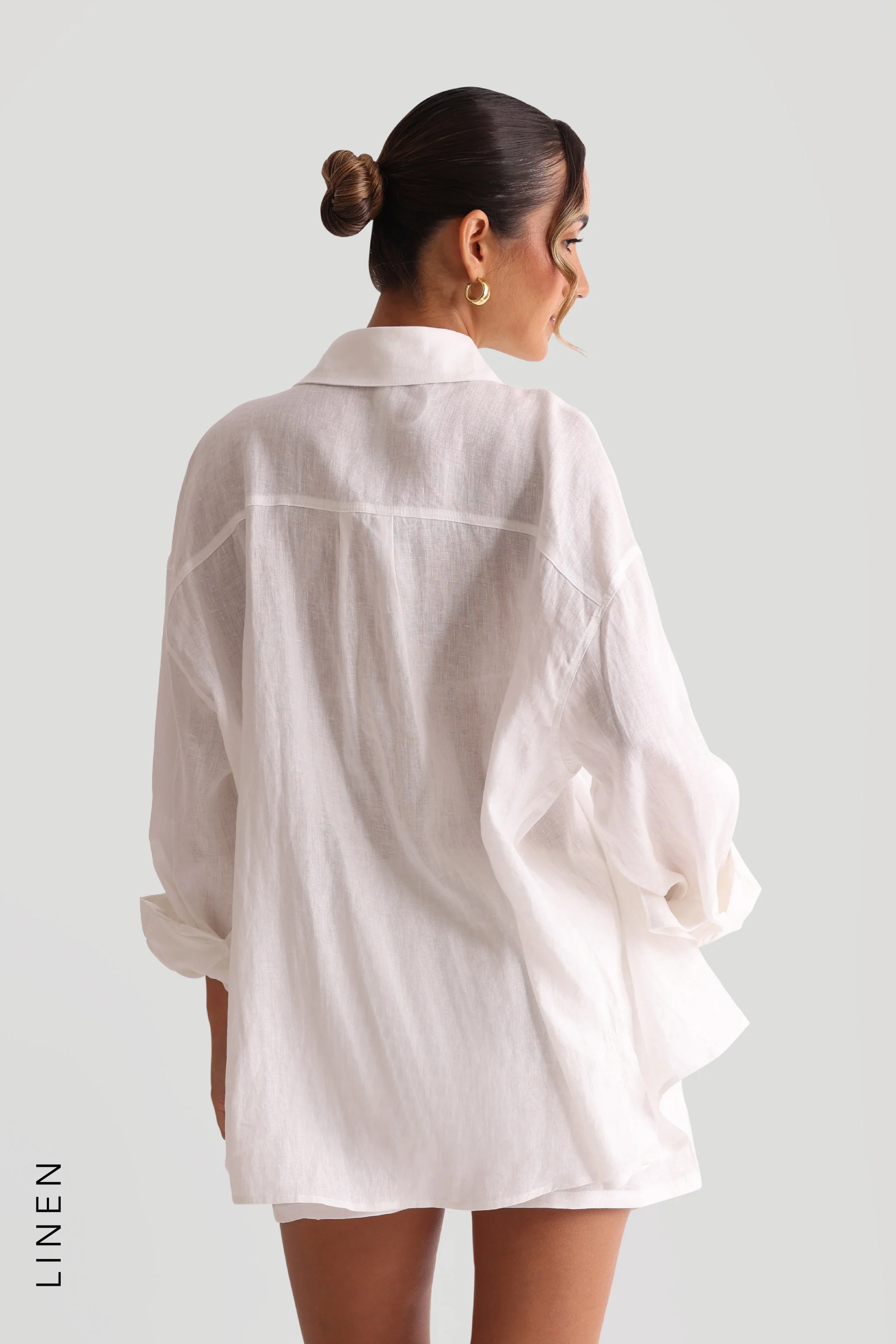 The Oversized Linen Button-Down Top - White