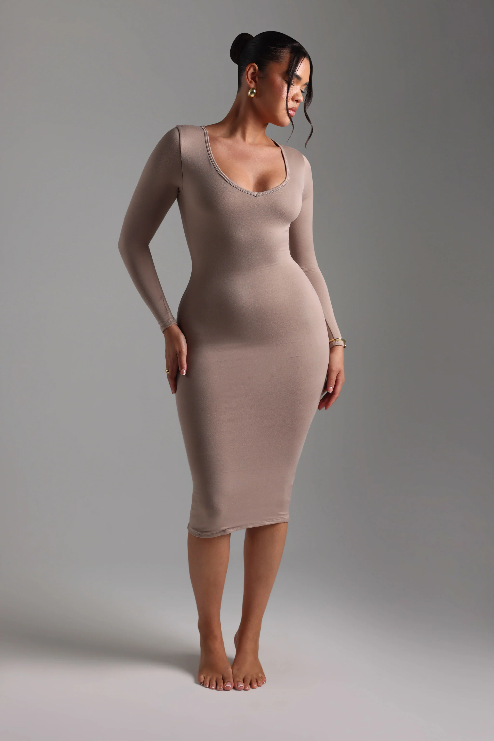 V-Shape Long Sleeve Midi Dress - Warm Mocha
