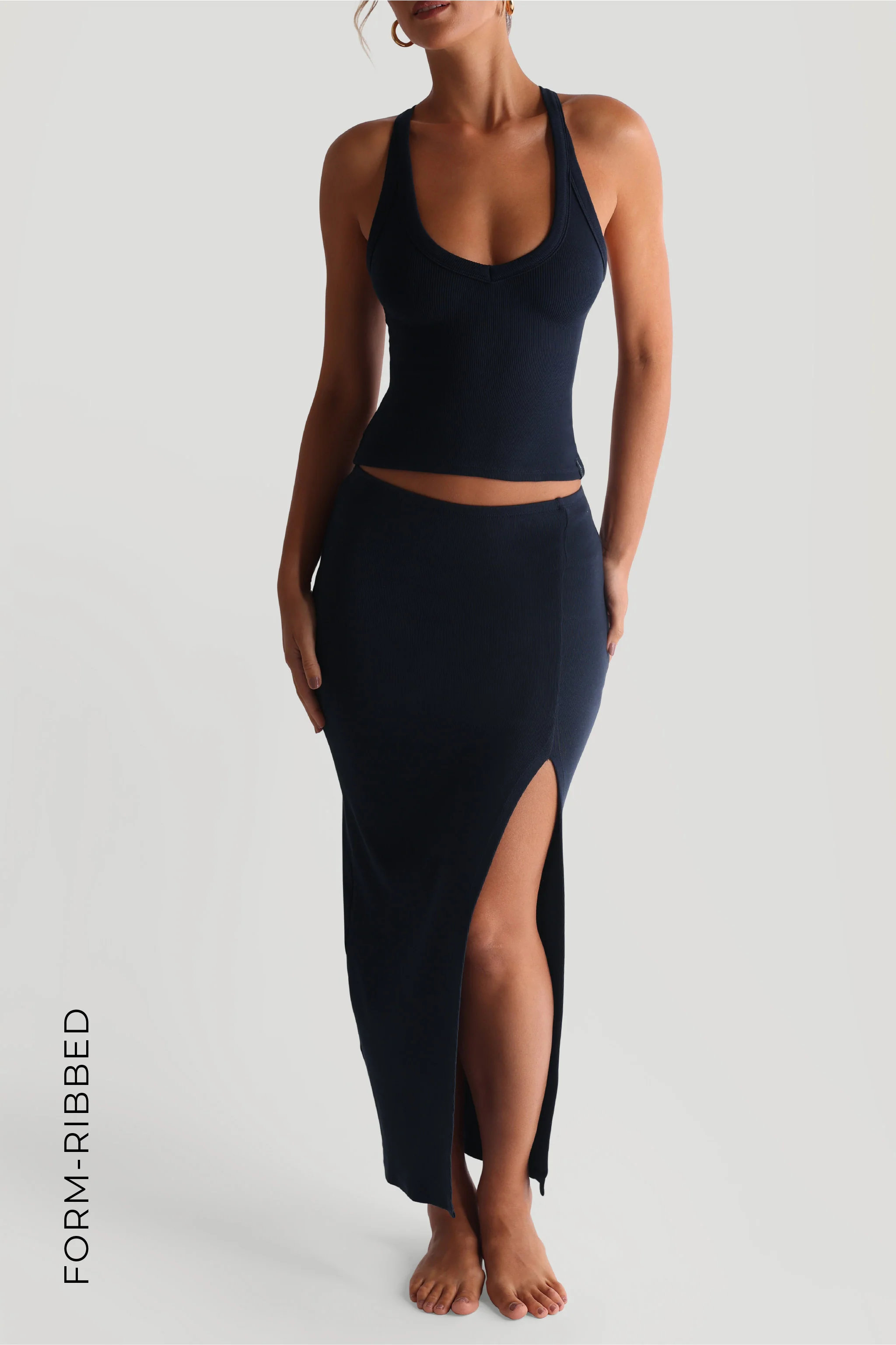 Form-Ribbed Slit Maxi Skirt - Navy